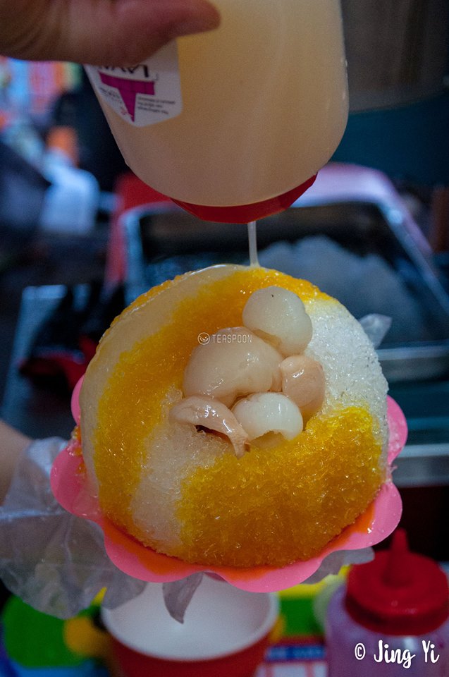 Hawaiian Mango Shaved Ice in the Kuching Summer 7