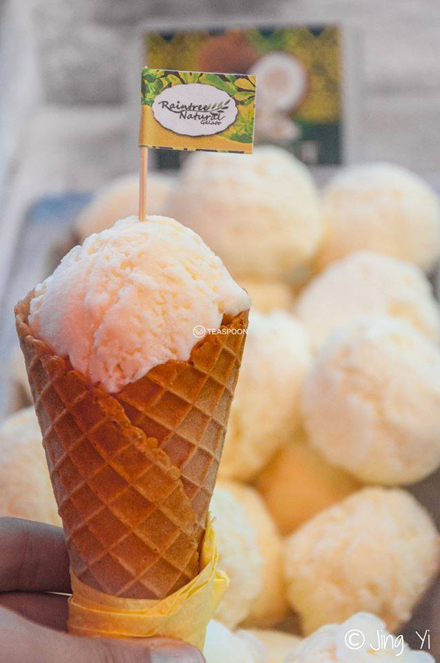 Musang King Mantou with CREAMY Durian Filling 11
