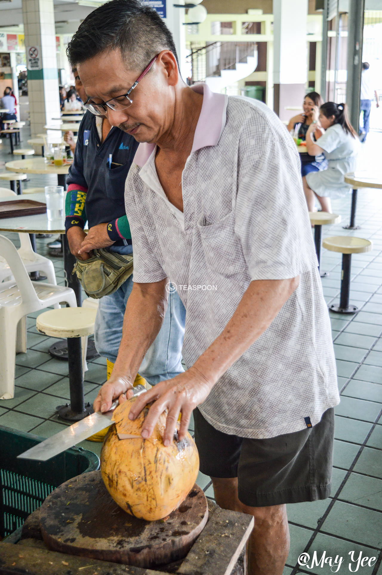 LUNCH Song Kheng Hai MAO ZHONG DRINK STALL COCONUT DRINK MAKING