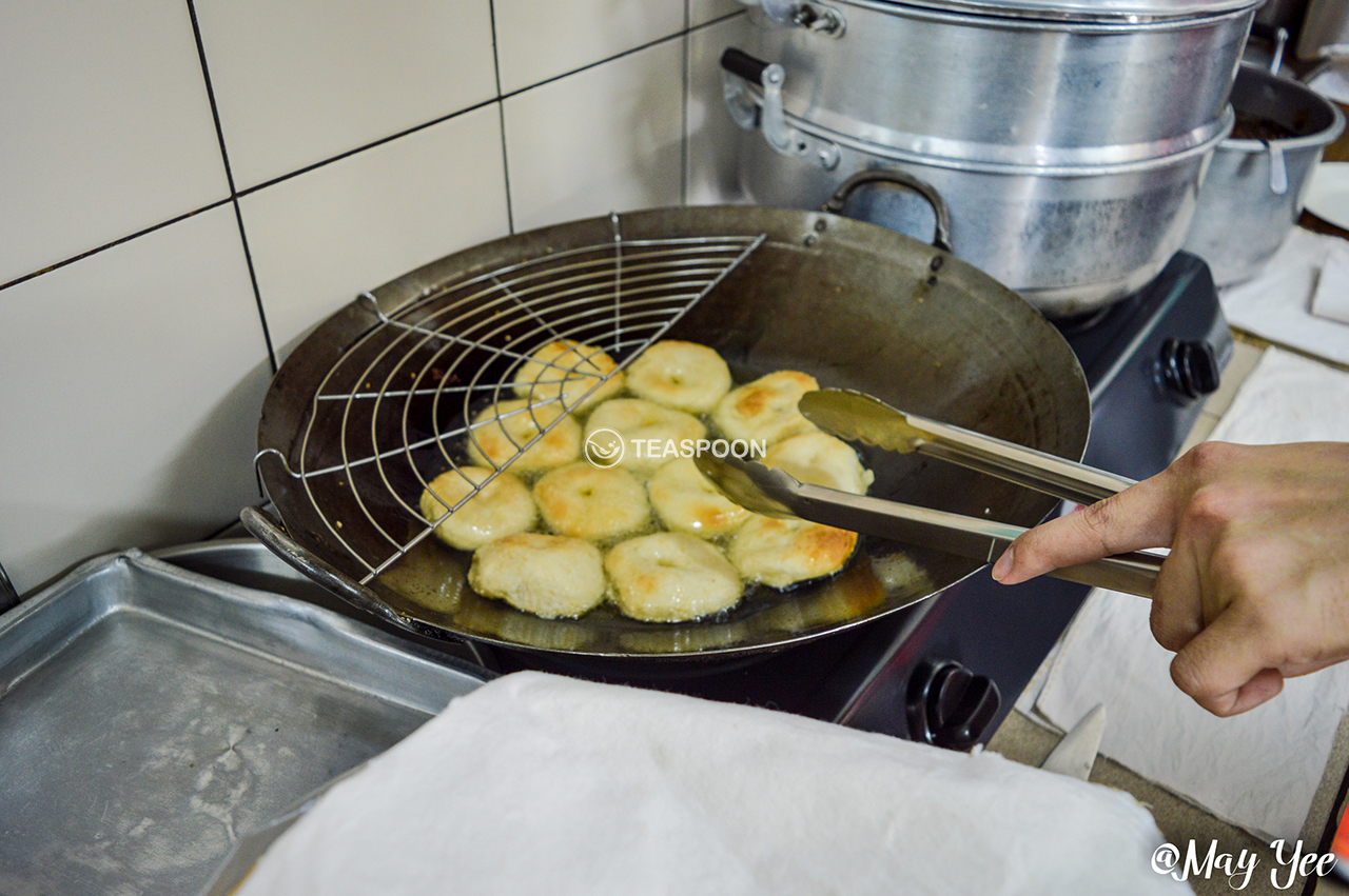 LUNCH Song Kheng Hai RIHGA STALL GONG PIA MAKING (2)