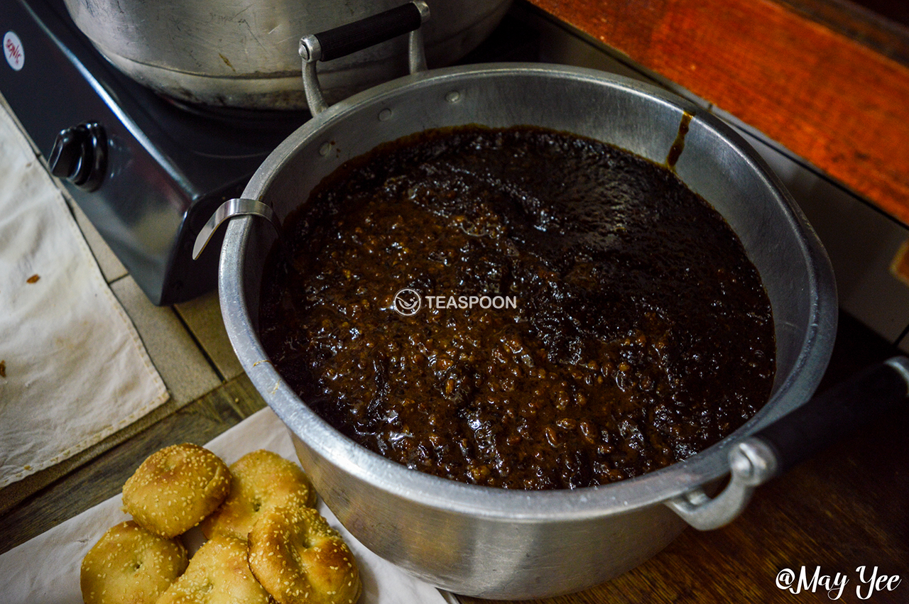 LUNCH Song Kheng Hai RIHGA STALL GONG PIA MAKING (5)