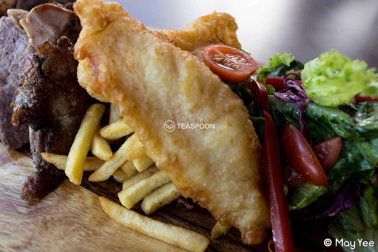 Mix platter (1-2 pax) Chicken, Lamb, Fish, Beef (4)