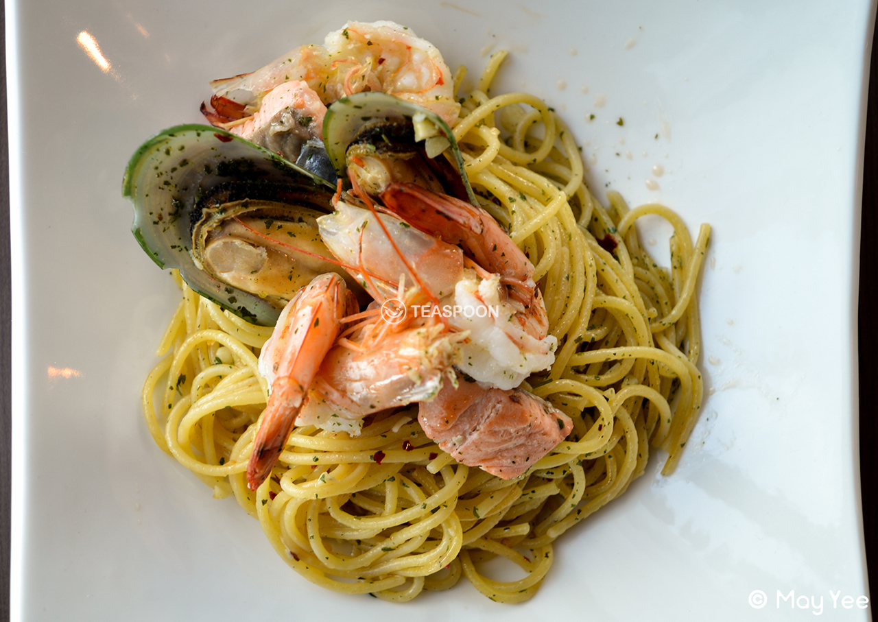 Seafood aglio olio (3)