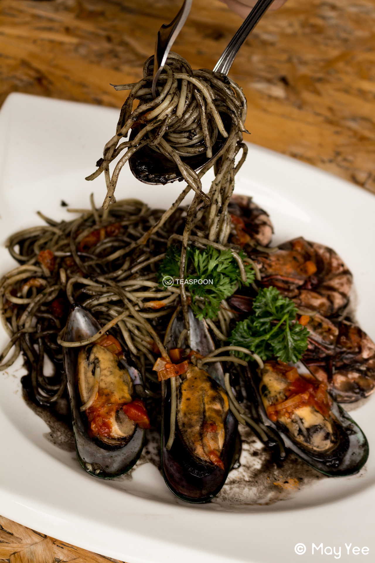 [Squid Ink Seafood Pasta]