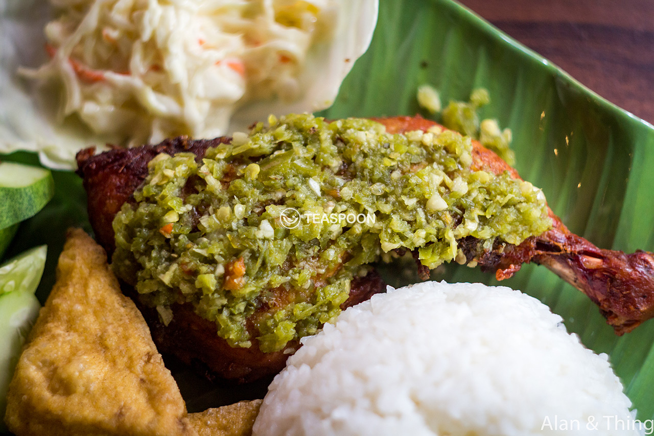 main-dish-ayam-penyet-chimi-churri-(3)