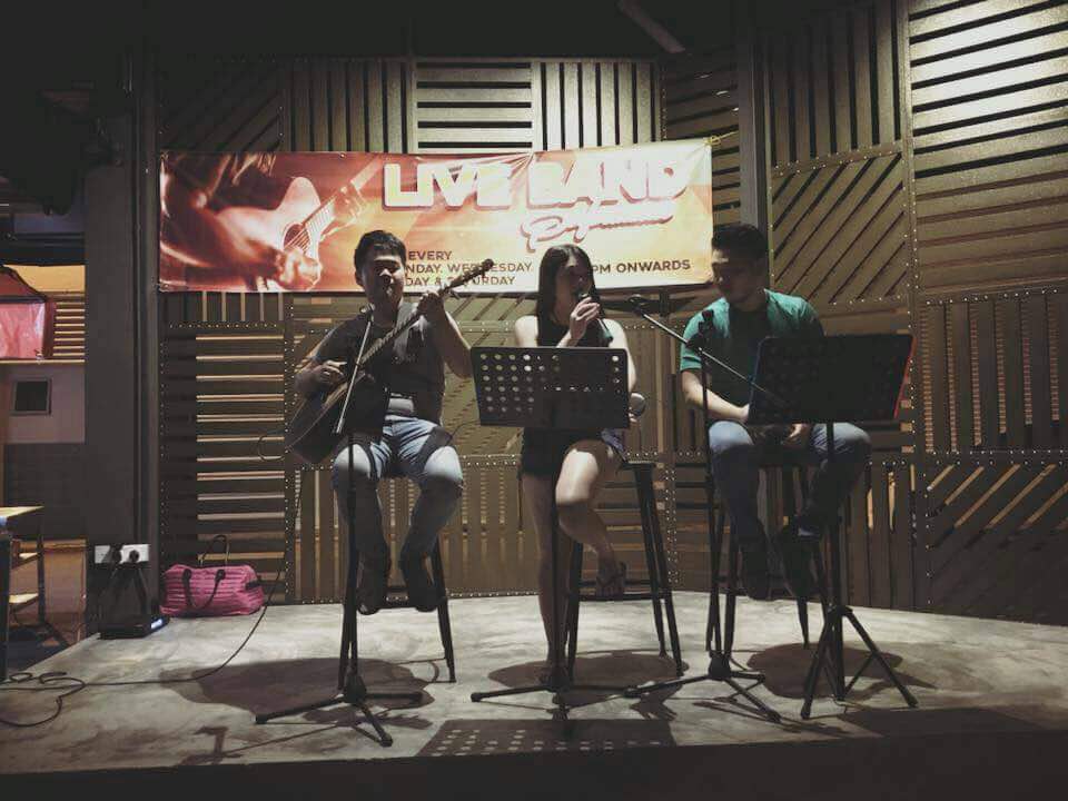Live band (2)