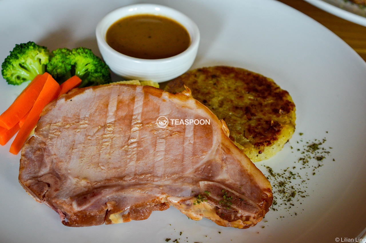 Grill Smoke Pork Chop (2)