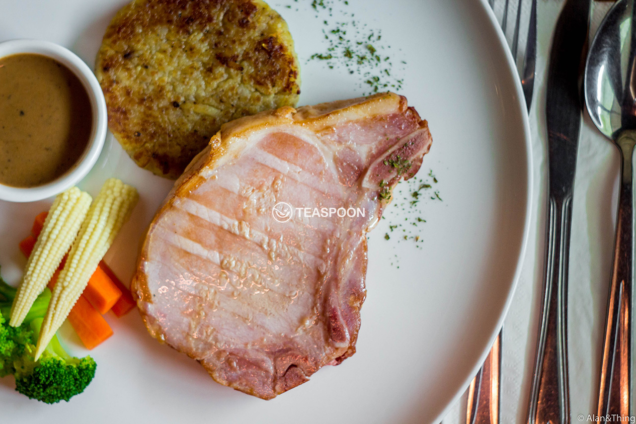 Grill Smoke Pork Chop (8)
