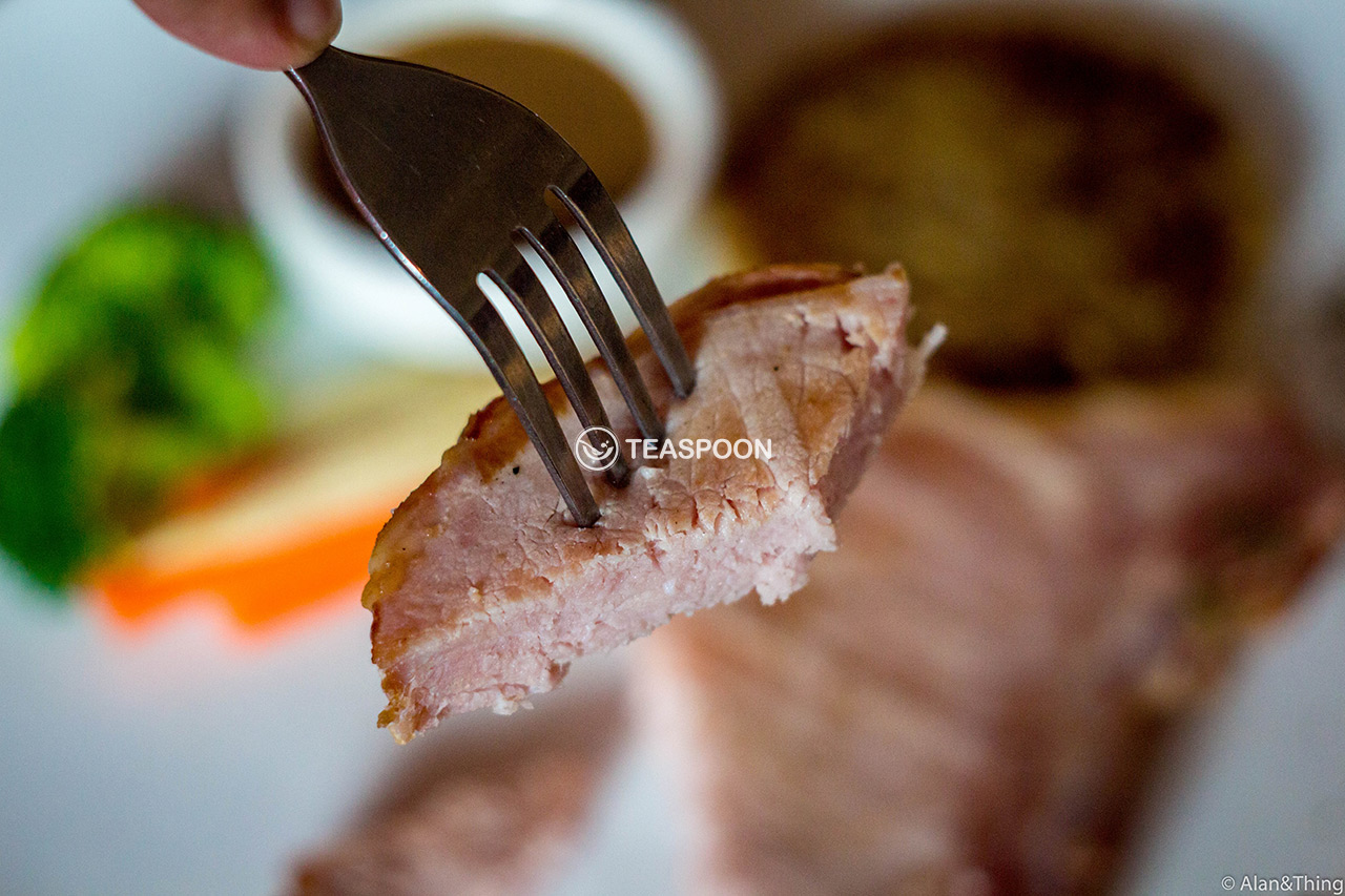 Grill Smoke Pork Chop Slice (4)