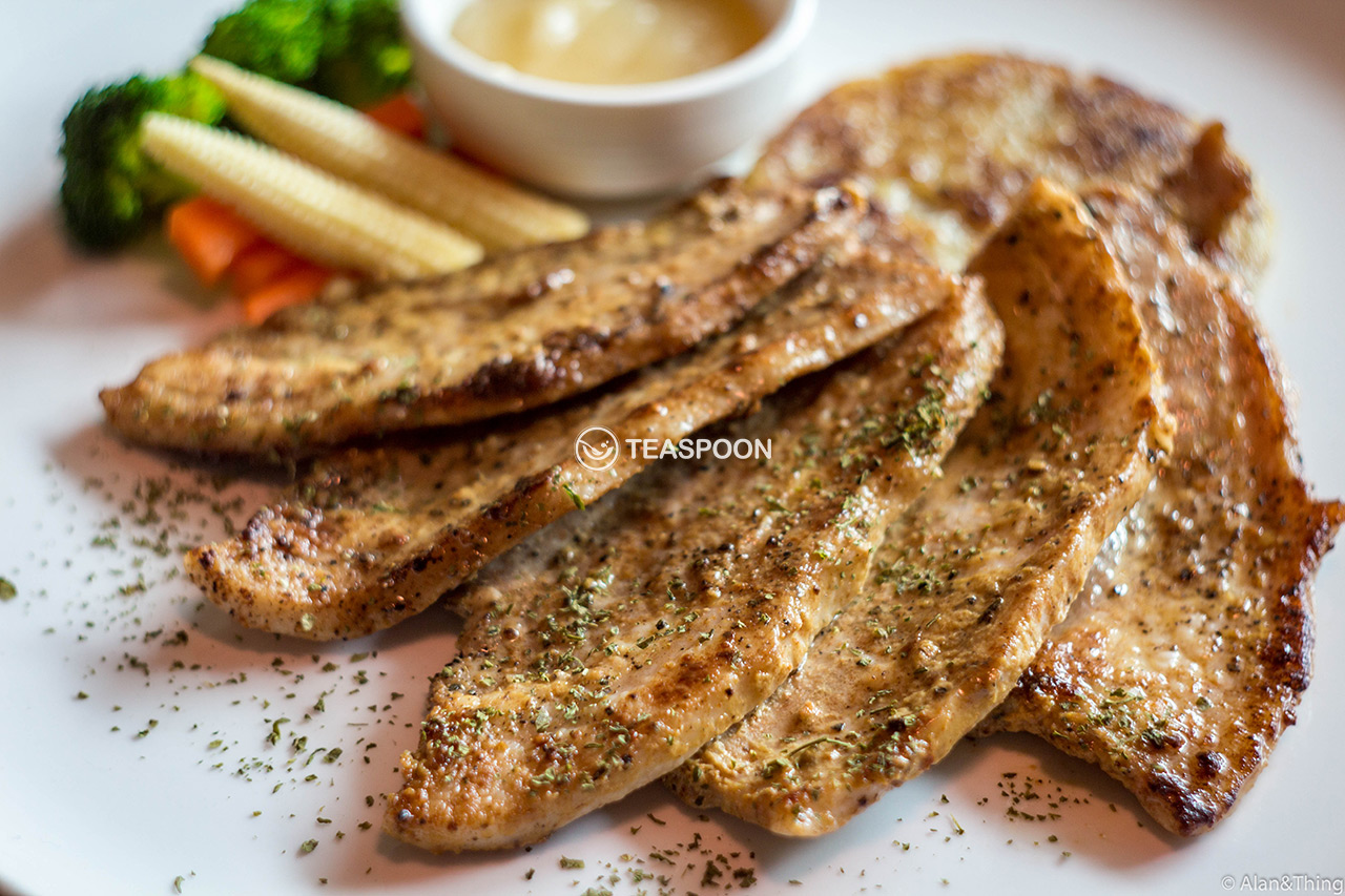 Grilled Pork Belly Ribs with Apple Sauce (9)