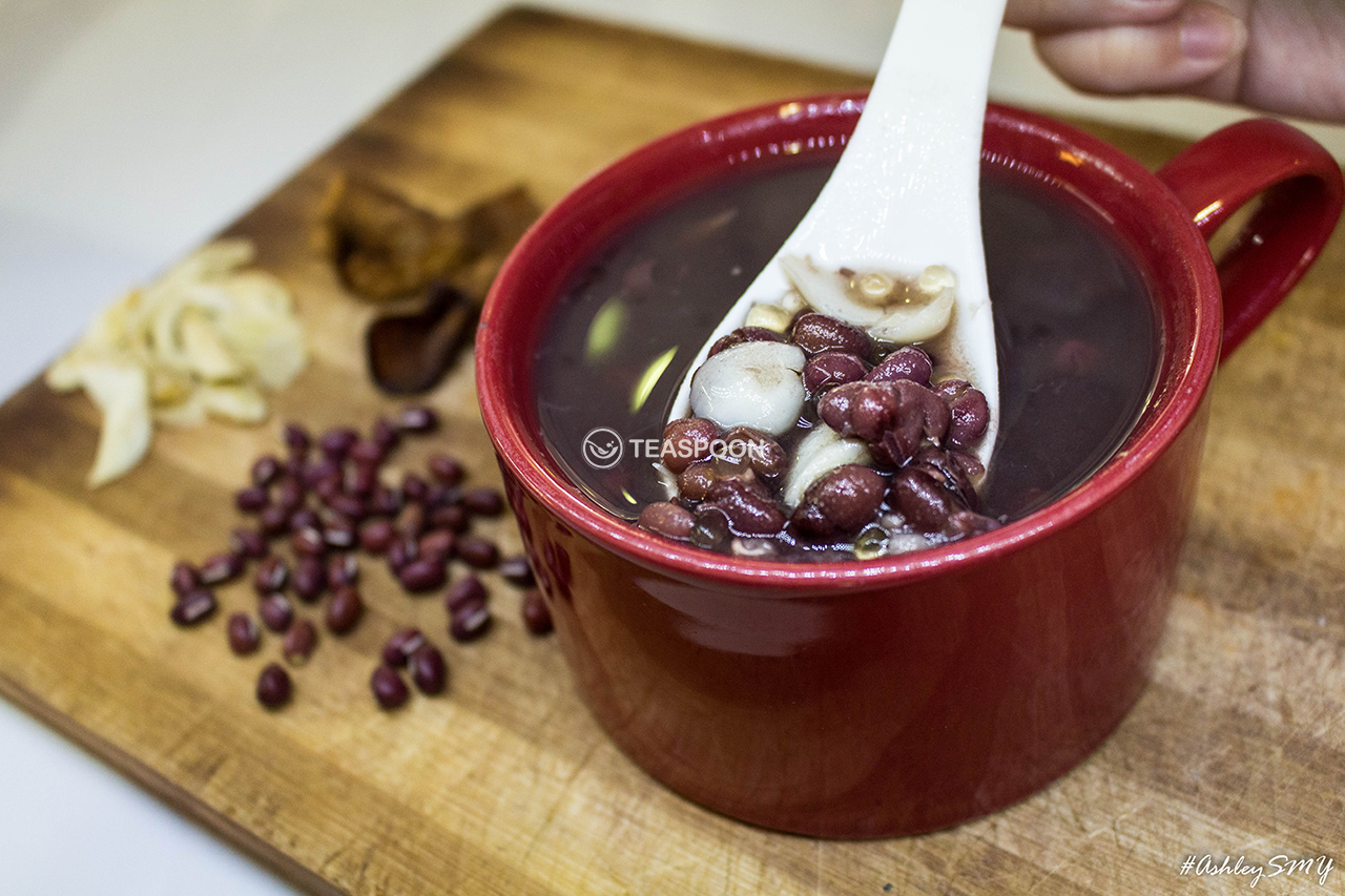 Red Bean with Lotus Seeds & Tangarine Peel Soup (2)