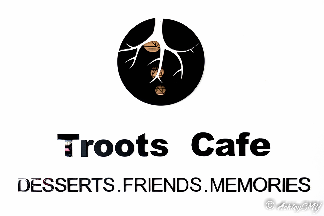 Troots Logo